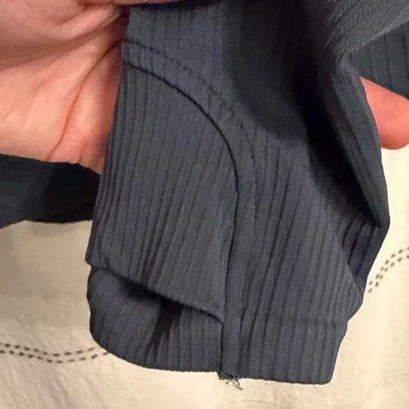 Athleta blue gray Long-Sleeve Snap pullover - Picture 5 of 6